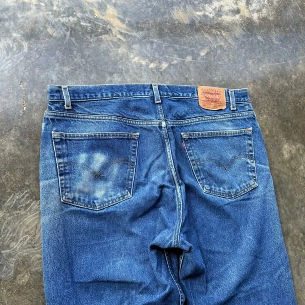 Worn In Vintage Levis 505 Blue‎ jeans